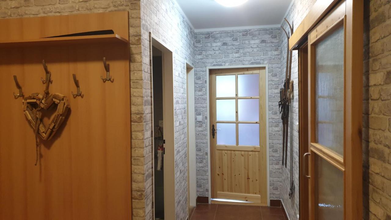 Apartma Raj V Ramzove Остружна Екстер'єр фото